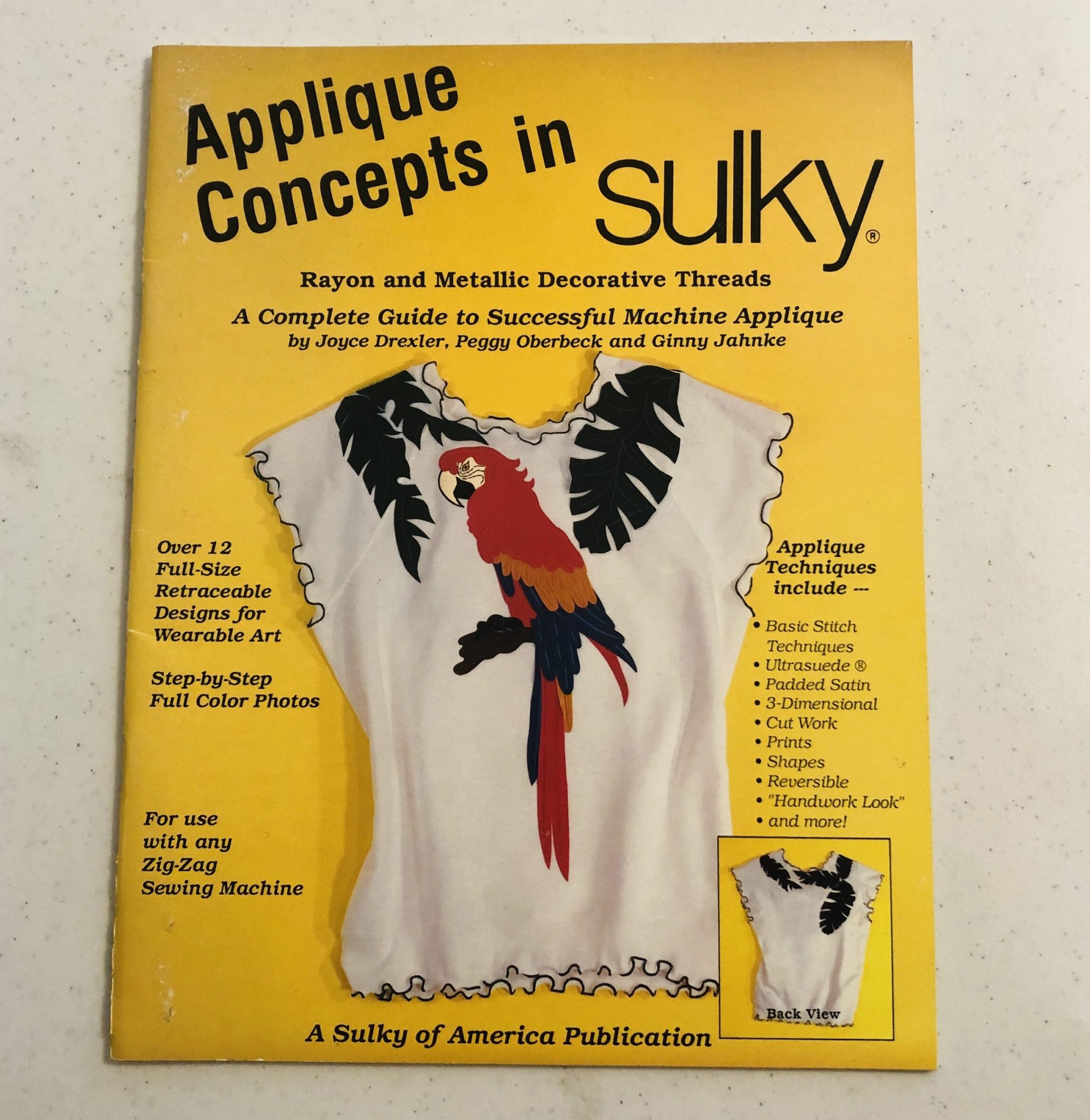 Appliqué Concepts in Sulky Rayon and Metallic Decorative Threads - Book